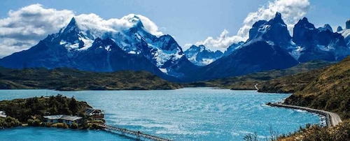 From Puerto Natales: Torres del Paine National Park Day Tour