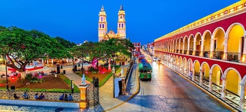 Mérida: recorrido por las murallas, los fuertes y la cultura de Campeche