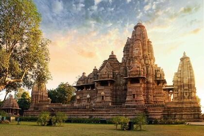 Half-Day Tour to Raneh Waterfalls and Khajuraho Temples