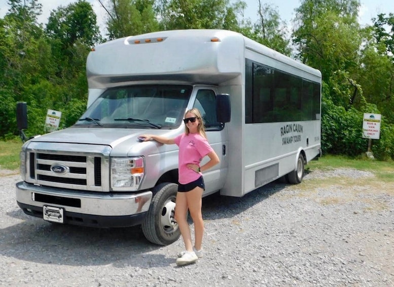 Picture 4 for Activity New Orleans: Oak Alley or Laura Plantation & Airboat Tour