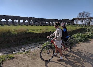 Rooma: Appian Way and Roman Countryside Electric Bike Tour: Appian Way and ...