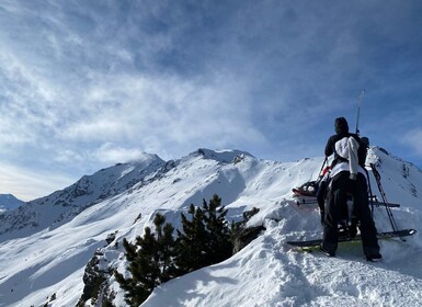 Innsbruck: Priv. Guided Snowy Mountain Hike /Snowshoe´s