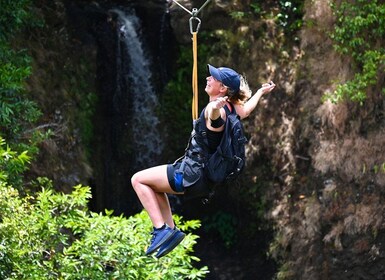 Mauritius: La Vallée des Couleurs, Waterfall Zipline