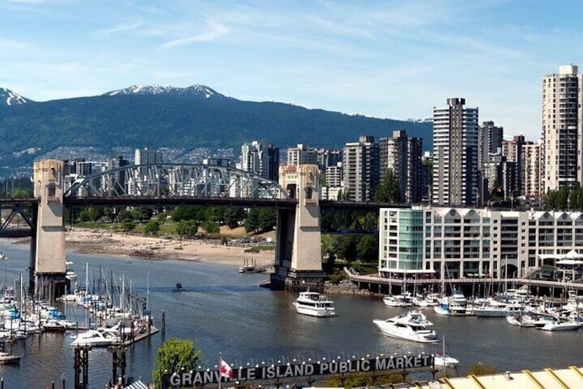 4-hour Sightseeing Tour in Vancouver City