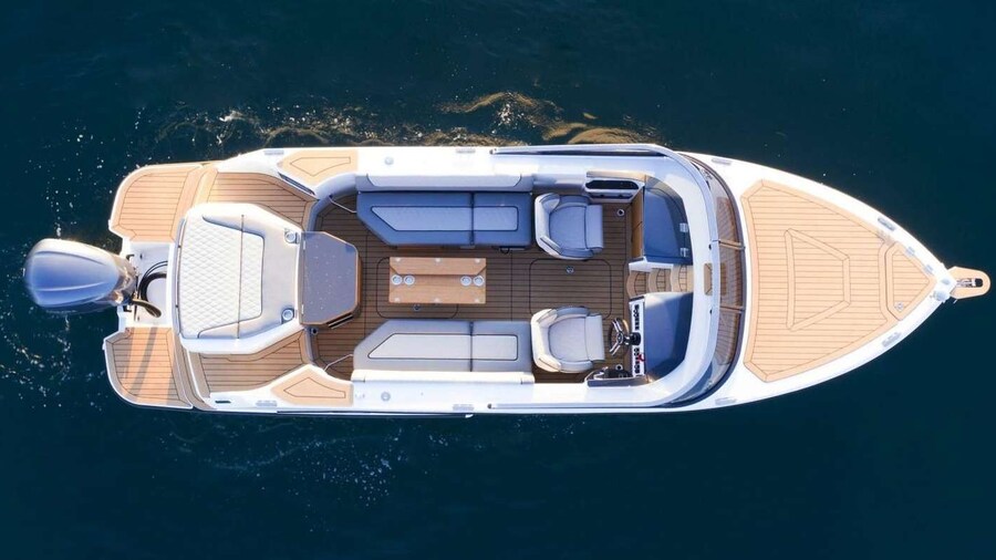 "2 Hour Luxury Tour of Lake Como: Discover the Beauty"