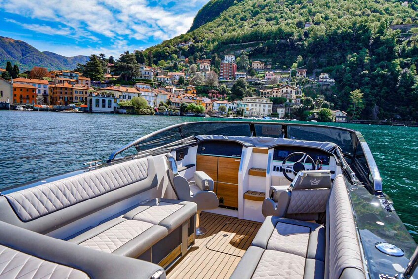 Picture 14 for Activity "2 Hour Luxury Tour of Lake Como: Discover the Beauty"