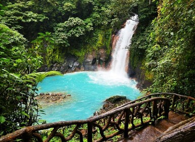 La Fortuna: tour de día completo a Río Celeste