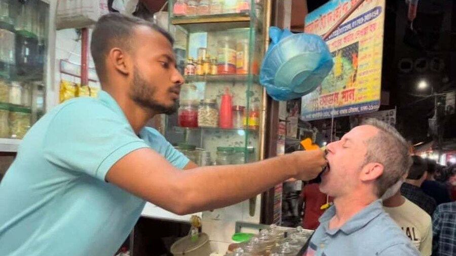 Dhaka Delights: A Culinary Expedition in Bangladesh