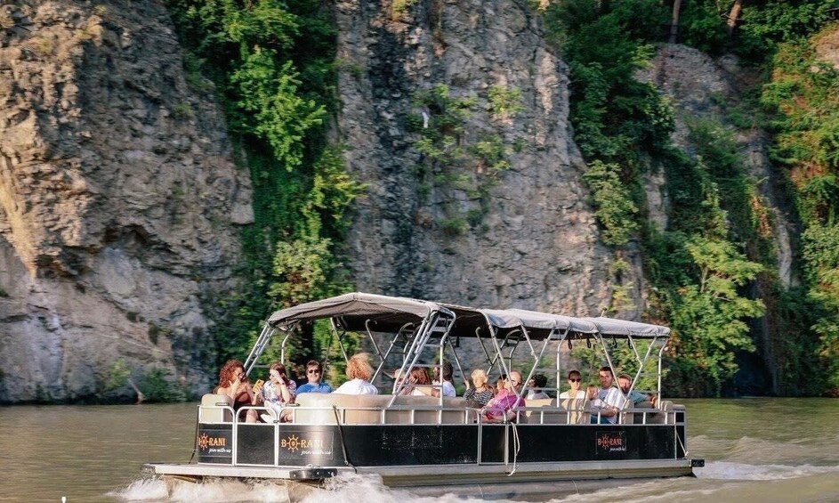 Picture 20 for Activity Tbilisi: 3-Hour Walking Tour + Optional Wine & Boat Ride