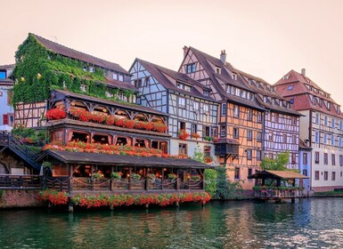 Strasbourg : Visite à pied des faits saillants de la ville avec un guide lo...