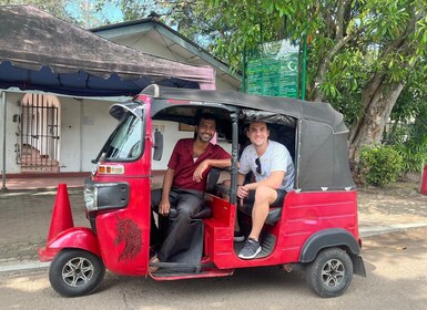 Landutflukt Colombo: Sightseeingtur i byen med Tuk-Tuk