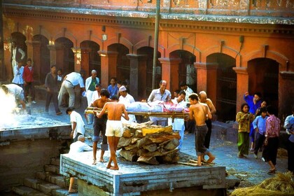 Sacred Kathmandu: Cremation Rites & Stupa Serenity