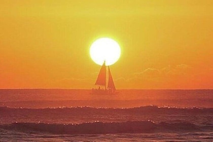 Waikiki Sunset Sail on the Hawea Catamaran