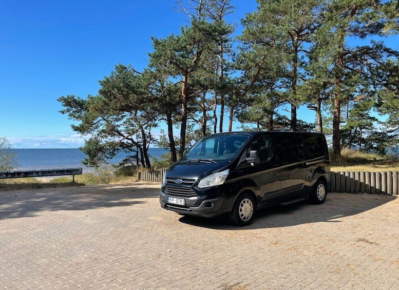 From Riga: Private Transfer to Tallinn with Sightseeing