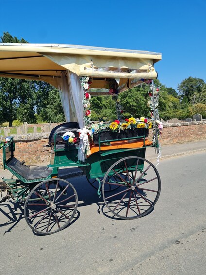 Picture 1 for Activity York: Private Horse-Drawn Carriage Ride and Afternoon Tea