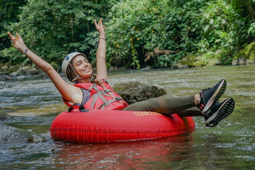 Picture 5 for Activity La Fortuna: Go Adventure Arenal Park 3 Attractions Tour