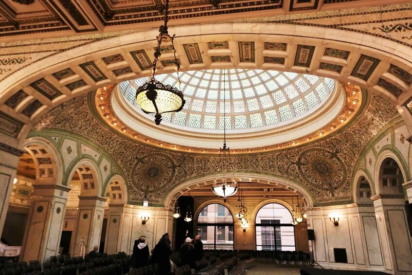 Picture 6 for Activity Chicago Downtown Highlights Private Walking Tour