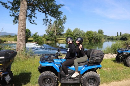 Von Split aus: Drei-Flüsse-Quad-Tour mit Schwimmen