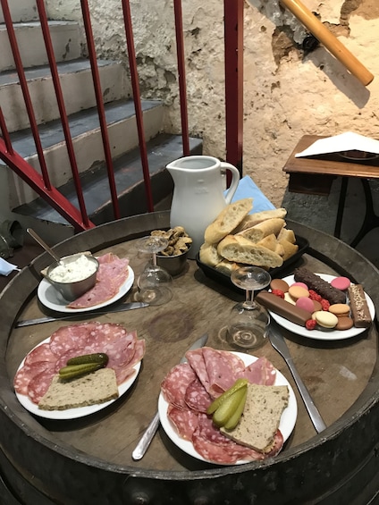 Picture 1 for Activity Lyon: Guided Food Tour with Tastings and Wine