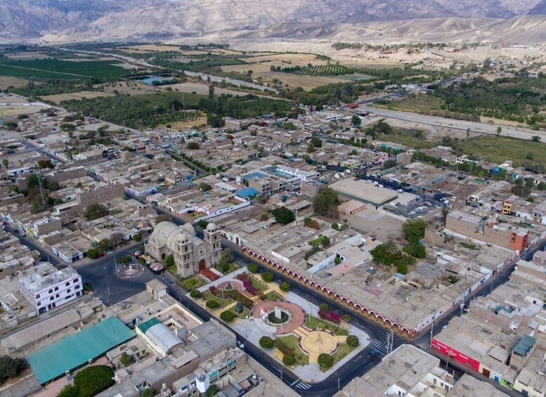 ICA: City Tour of Ica and Huacachina