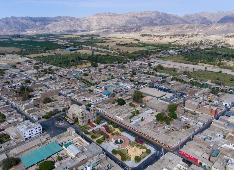 ICA: City Tour of Ica and Huacachina