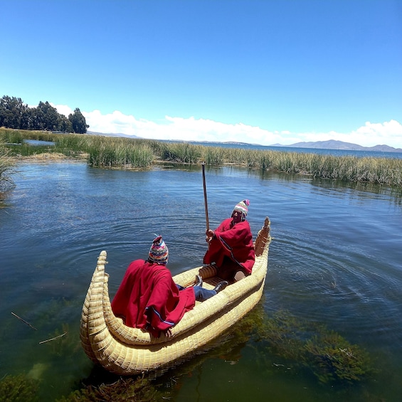 La Paz: Builders of reed boats and Tihuanacu