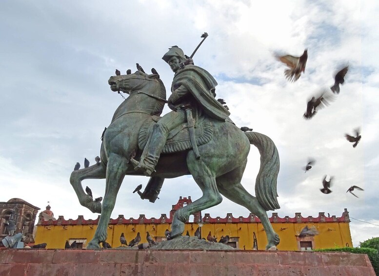 Picture 5 for Activity San Miguel De Allende: Downtown Walking Tour