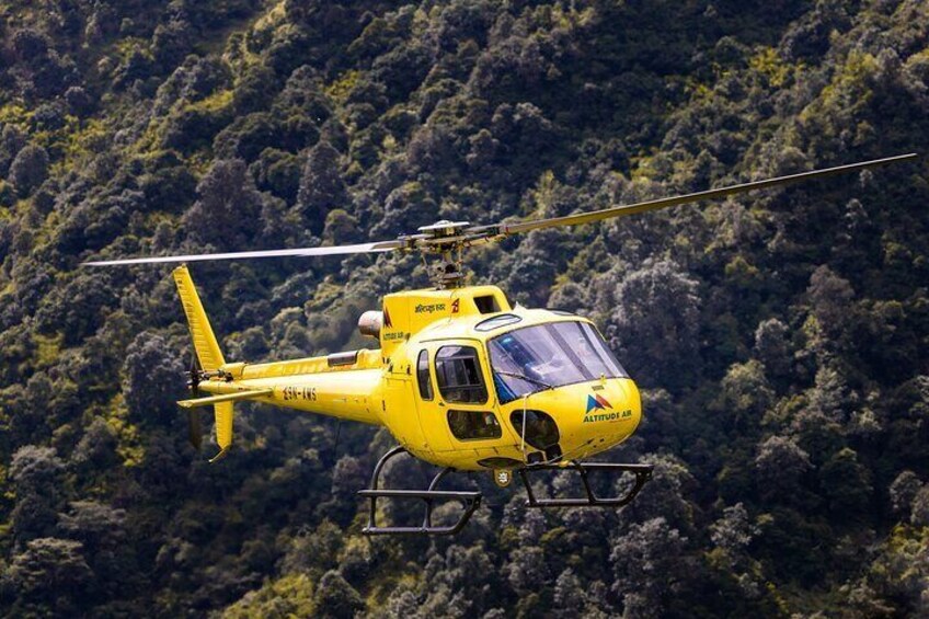 Himalayan (Gosaikunda) Helicopter Tour from Kathmandu