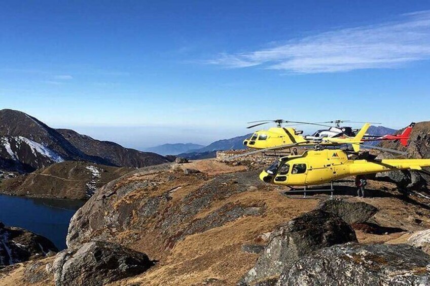 Himalayan (Gosaikunda) Helicopter Tour from Kathmandu