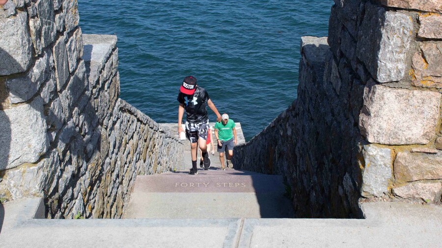 Newport, Rhode Island: Cliff Walk Gilded Age Audio Tour