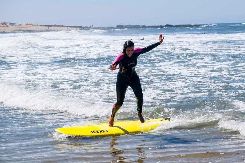 Picture 1 for Activity Porto: Small Group Surfing Experience with Transportation