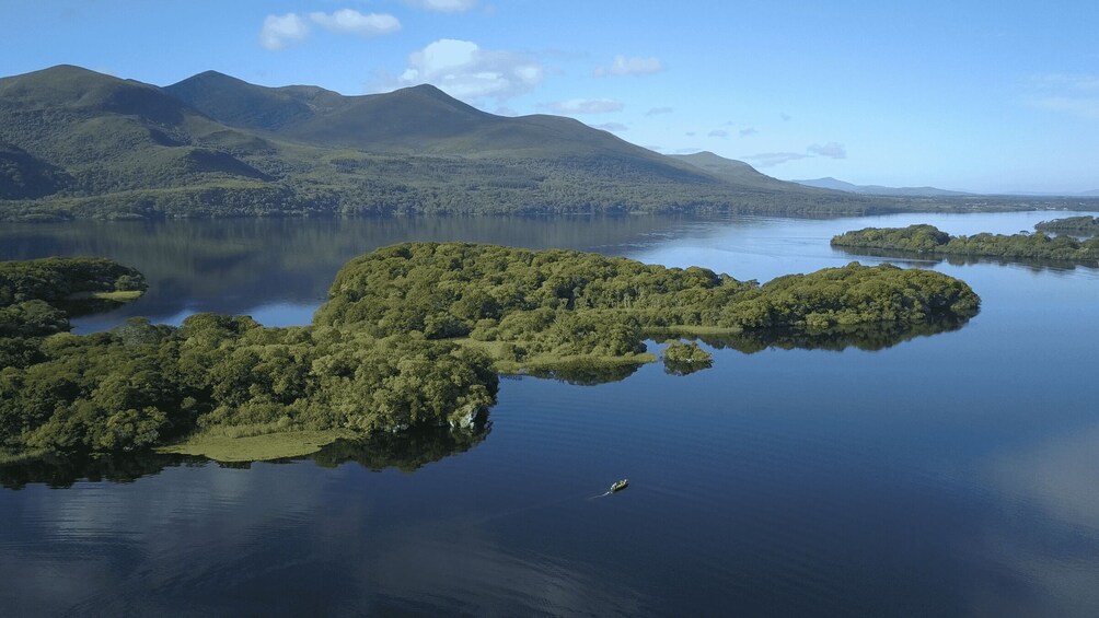 Picture 4 for Activity Gap of Dunloe: Lakes of Killarney Boat Tour and Scenic Walk