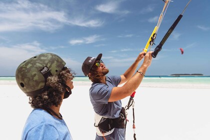 Zanzibar: 2-Hour Introduction to Kitesurfing