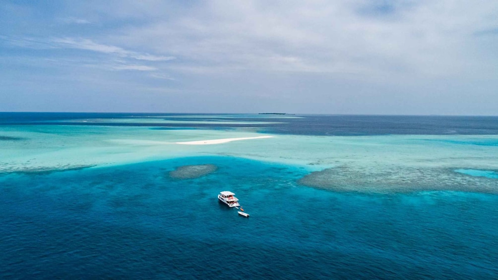 Picture 1 for Activity Explore the beauty of maldives 7-Day Liveaboard