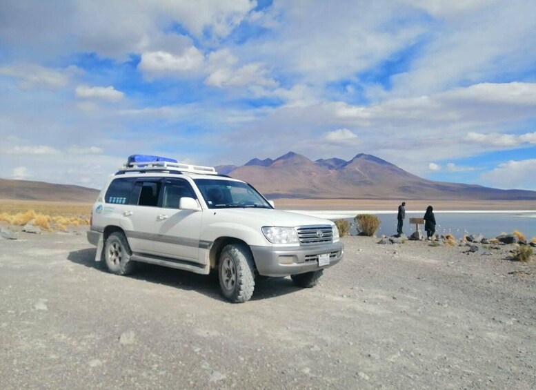 Picture 2 for Activity 2-Day private tour: Uyuni Salt Flats to San Pedro de Atacama