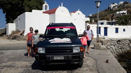 Recorrido por los lugares más destacados de Mykonos en Jeep