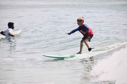 WaveRise: Beginner Surf Experience - Surf Lesson