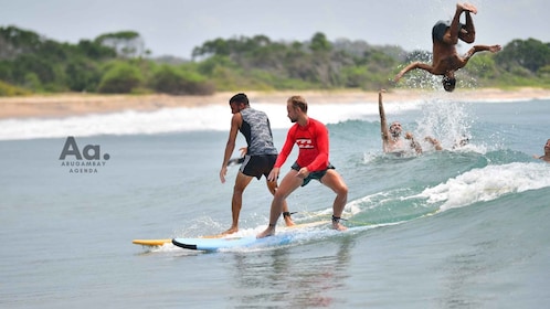 WaveRise: Beginner Surf Experience - Surf Lesson