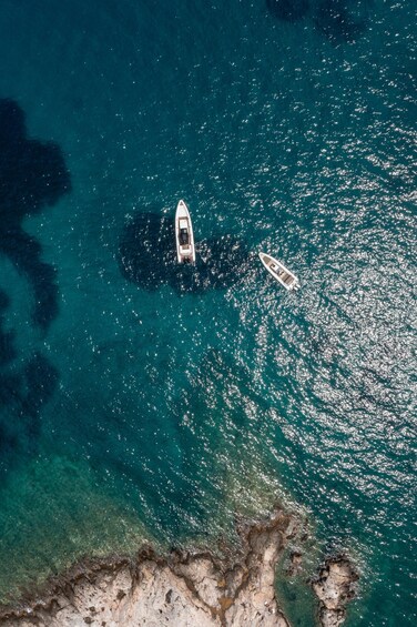 Paros: Private boat trip to the beautiful island of Sifnos