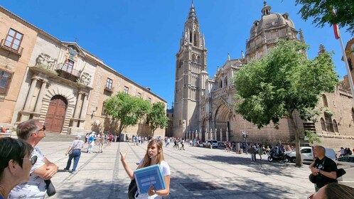 Toledo: Cathedral, Alcazar, Monastery, Jewish Quarter Tour