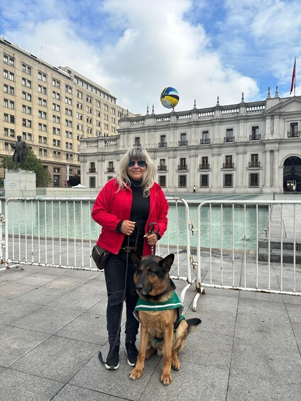 Picture 1 for Activity Santiago: Historical Center Highlights Walking Tour
