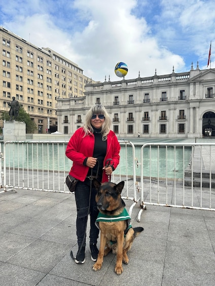 Picture 1 for Activity Santiago: Historical Center Highlights Walking Tour