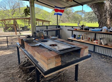 Nosara: Traditional Costa Rican Cooking Class and Meal