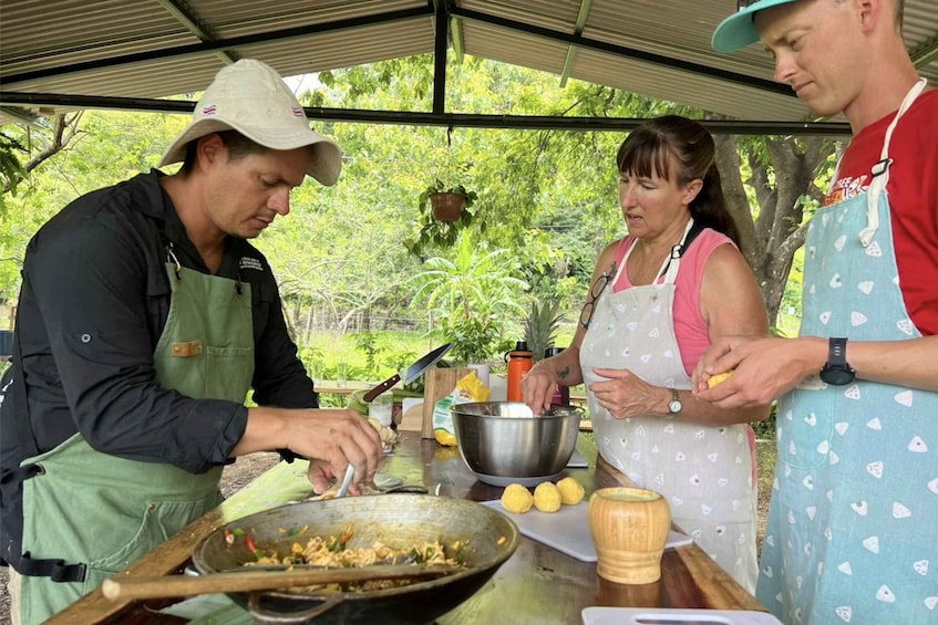 Picture 5 for Activity Nosara: Traditional Costa Rican Cooking Class and Meal