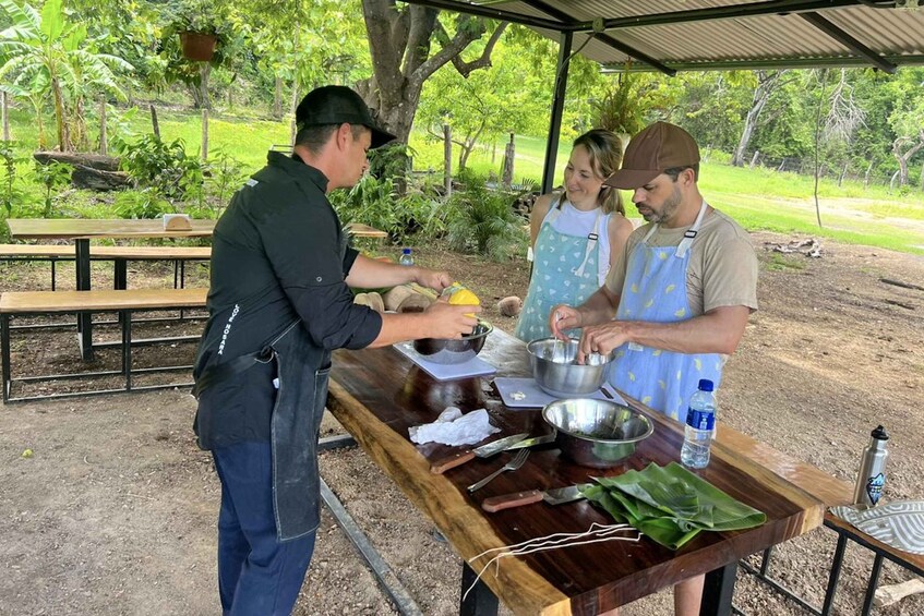 Picture 4 for Activity Nosara: Traditional Costa Rican Cooking Class and Meal