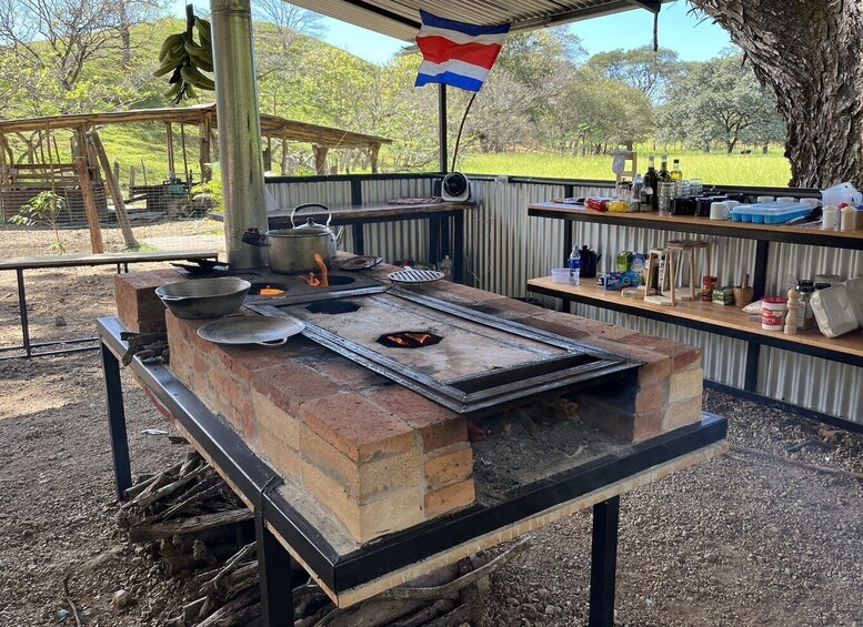 Picture 1 for Activity Nosara: Traditional Costa Rican Cooking Class and Meal