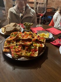 Private tour: Wine and tapas, experience real Mallorca