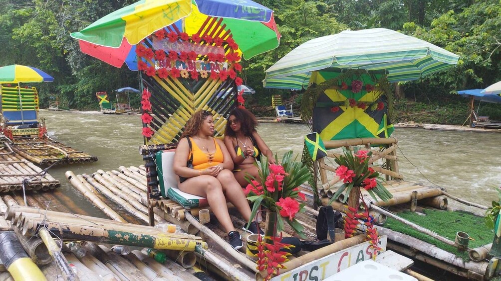 Picture 13 for Activity Montego Bay: Lethe River Rafting with Limestone Massage
