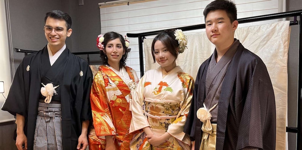 Kimono experience and Japanese home-cooking lesson Osaka