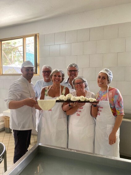 Picture 9 for Activity Vico Equense: Tour in the dairy "Mozzarella Experience"